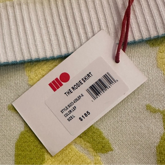 Solid & Striped The Rosie Skirt. - Picture 5 of 5